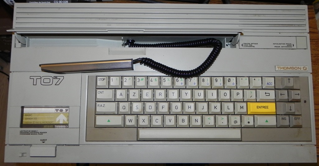 Le TO7/70 version clavier mécanique
